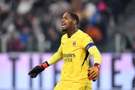 Mike Maignan Kiper AC Milan Selangkah Lagi Gabung Chelsea