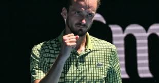 Escape artist Medvedev digs deep to get past Marozsan