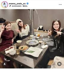 テレ朝・安藤萌々アナ、就活仲間との再会ショット公開！美しすぎると話題 - Imagen ilustrativa del artículo