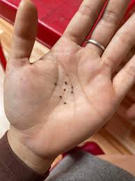 KẸO VE RẬN nhà tuiii cứ đi vèo vèo luôn. Đơn giản lắm, ăn ...