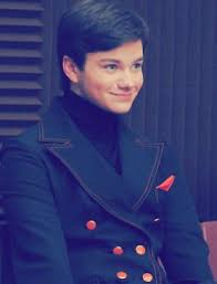 Resultado de imagem para fotos de kurt hummel de glee