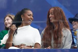 malia sasha obama public appearance Picture