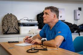 All hands healing at De Kinderen during LAMAT26 [Image 1 of 7]