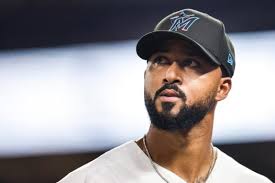 Alcantara falls short of 2nd straight shutout, Marlins lose in extra innings