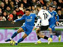 valencia đấu với real madrid 아이콘