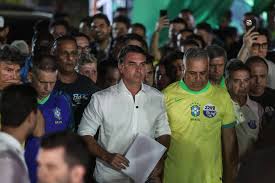 flavio fugiu