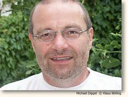 Interview mit Festivalmitbegründer Michael Dippel zum 25. Festivaljubiläum 2005. ~ Michel, du gehörst zu den Gründern des Burgbergfestivals - was bedeutet ... - michel