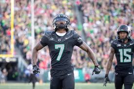 Evan Stewart progressing from injury, could play in postseason, per report