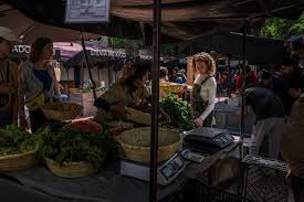 Foreign Women Finding the American Dream in Mexico City & NBA's Mexico City Game