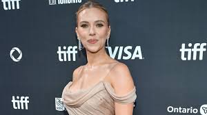 Scarlett Johansson's 90-Minute R-Rated Sci-Fi Thriller Is Officially Leaving Netflix
