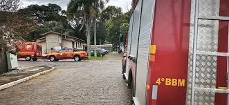Princípio de incêndio atinge oficina de manutenção do zoológico em Cachoeira do Sul