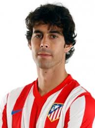 Tiago Mendes photo. Personal info. Name: Tiago Mendes. Age: 33 years (1 May 1981). Stature: 183 cm. Weight: 75 kg - tiago_ficha