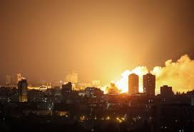 Ukraine Drone Strikes: Moscow Targeted, Zelenskyy Calls for Accountability - Imagen principal del artículo