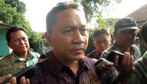 Moratorium Sawit Tak Pengaruhi Pertumbuhan Ekonomi. Moratorium Sawit Tak Pengaruhi Pertumbuhan Ekonomi. Zulkifli Hasan. TEMPO/Pribadi Wicaksono - 231665_620