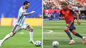 What jerseys are Argentina and Spain wearing for the World Cup final?