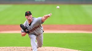 'Tugboat' kicks off Giants' shutout win with stout showing vs. team that drafted him