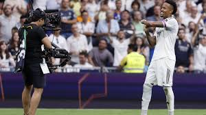 Real Madrid alarga su pleno liguero, Alexis encumbra al Sevilla