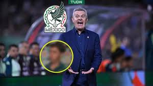 Mateo Chávez on Javier 'Vasco' Aguirre: 'He Intimidates a Lot'