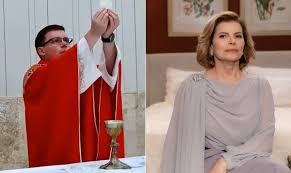 Padre Chocado! Fiéis Pedem Oração Para Vilã de Novela. Entenda!