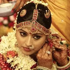 Friday 28 June 2013 by Sanjana George in Accessories, Attire, Blog, Jewellery | 1 Comment &middot; land. Brides in South India take great pride in their glossy ... - land-620x620