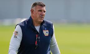 Patriots coach Mike Vrabel jumped into another fight at training camp