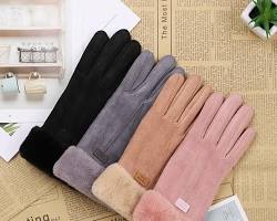 Изображение: Женские замшевые перчатки с мехом