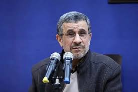 لحظه دیدار محمود احمدی نژاد با فرزندان رهبر شهید+ تصاویر