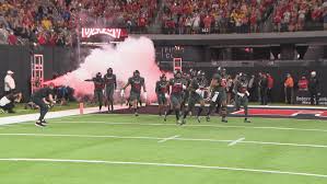 Student section reaches capacity for UNLV football home opener