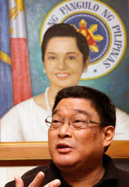 Secretary Agra&#39;s order seemed to symbolize the Arroyo administration&#39;s failures. (Reuters/Romeo Ranoco. Col. Mariano Mendoza, a brigade commander in the ... - philippines2010-agra-rtrs