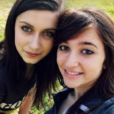 R&eacute;sultat de recherche d'images pour "so horsy"