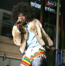 It’s Only Right Ms. Lauryn Hill Leads The Roberta Flack And D’Angelo GRAMMYs Tribute