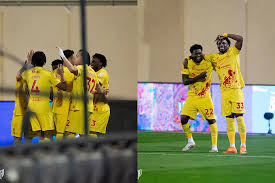 Primera pelota, primer gol: Julián Quiñones vuelve a anotar en Al-Kholood Club - Al Qadsiah