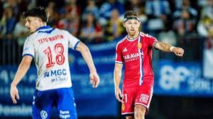 Real Zaragoza beat Europa 1-0 to return to the league's top spot
