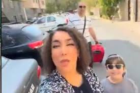 زن بلاگر به‌دلیل پخش نوحه «بریم نجف» روی ویدیوی غذارسانی به سگ‌ها دادگاهی شد