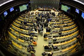 Concurso da Câmara dos Deputados: inscrições terminam nesta segunda; salários chegam a R$ 30 mil