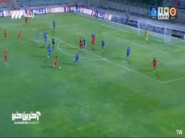 شوت هاشم نژاد با اختلافی کم از کنار دروازه استقلال به بیرون رفت