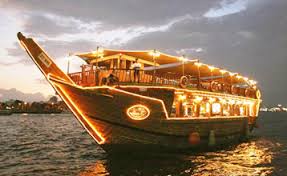 Résultat de recherche d'images pour "dhow"