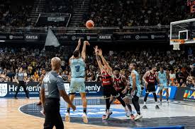 Brasília e Flamengo protagonizam decisão por vaga na semifinal do NBB