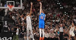 Spurs Dominate Thunder in Game 4, Evening Western Conference Finals