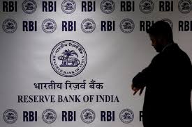भारतीय रिजर्व बैंक ने टाटा संस की सार्वजनिक लिस्टिंग से बचने की मांग को खारिज किया