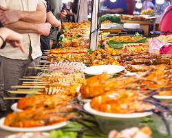 Gambar Street food in Southeast Asia