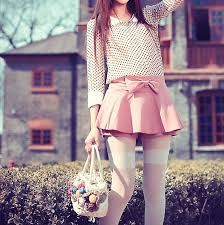 Résultat de recherche d'images pour "fashion girly"