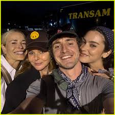 Just Jared - News update