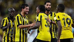 برباعية.. الاتحاد ينتصر على الفتح
