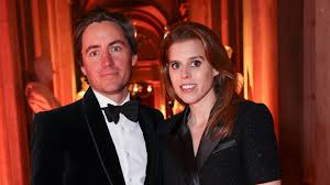 La verdad sobre el bache de Beatriz de York y Edoardo Mapelli-Mozzi en un verano de ausencias y desencuentros: 