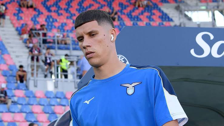 Southampton's late striker search hits a wall in Rome as Lazio forward again turns down St Mary's move; Dinamo Moscow's €15m bid also rejected