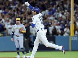 ¡Ohtani lo hace de nuevo! Noche histórica con 3 jonrones y 10 ponches