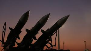 Iran Closes Airspace Amid Rising US Tensions and Protests