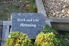 Grab von Erich Henning (-), Friedhof Emden-Auricher Straße