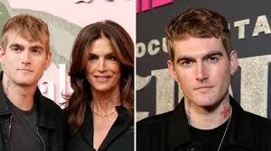 Hijo de Cindy Crawford estuvo en una clínica en México antes de morir: intentaba superar adicciones